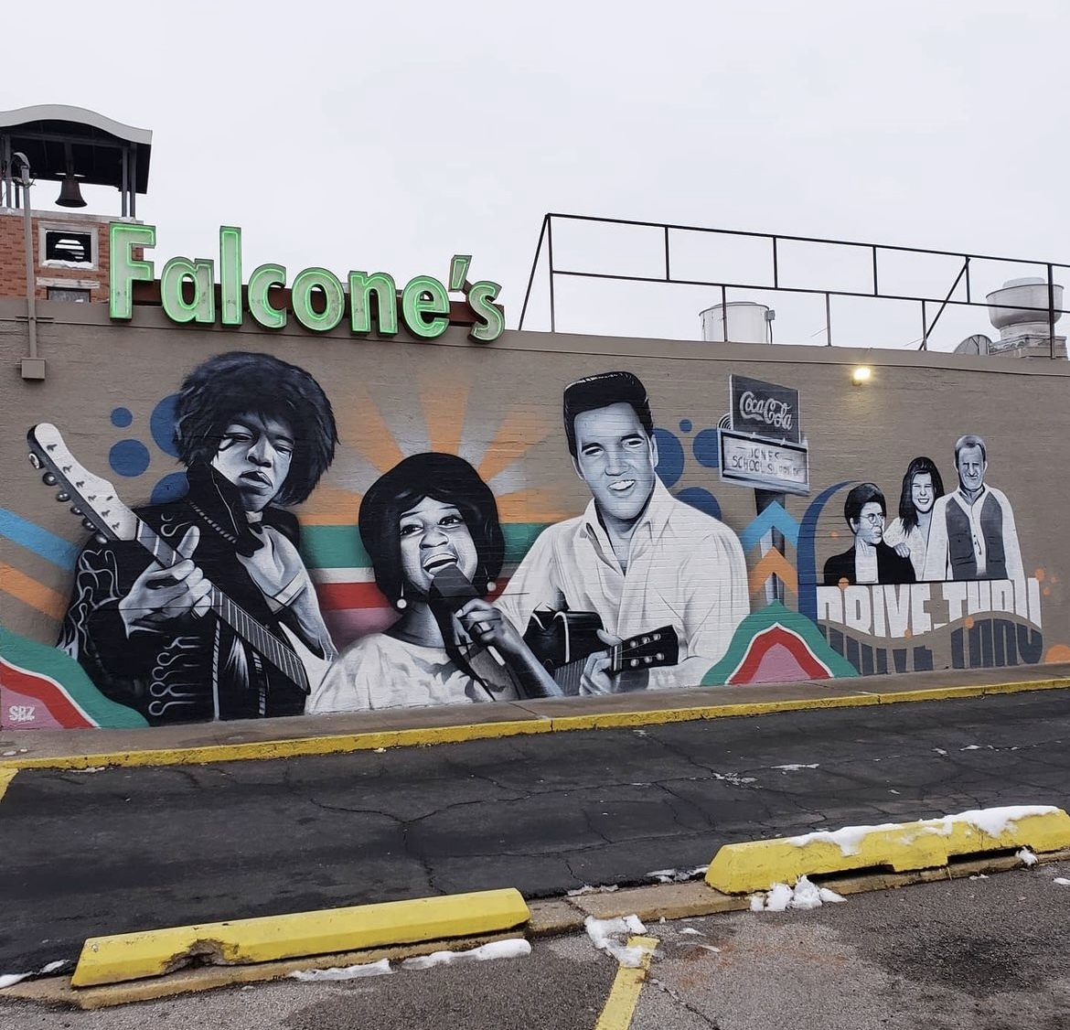 mural of jimmy hendrix, aretha franklin, elvis and more at Falcone's