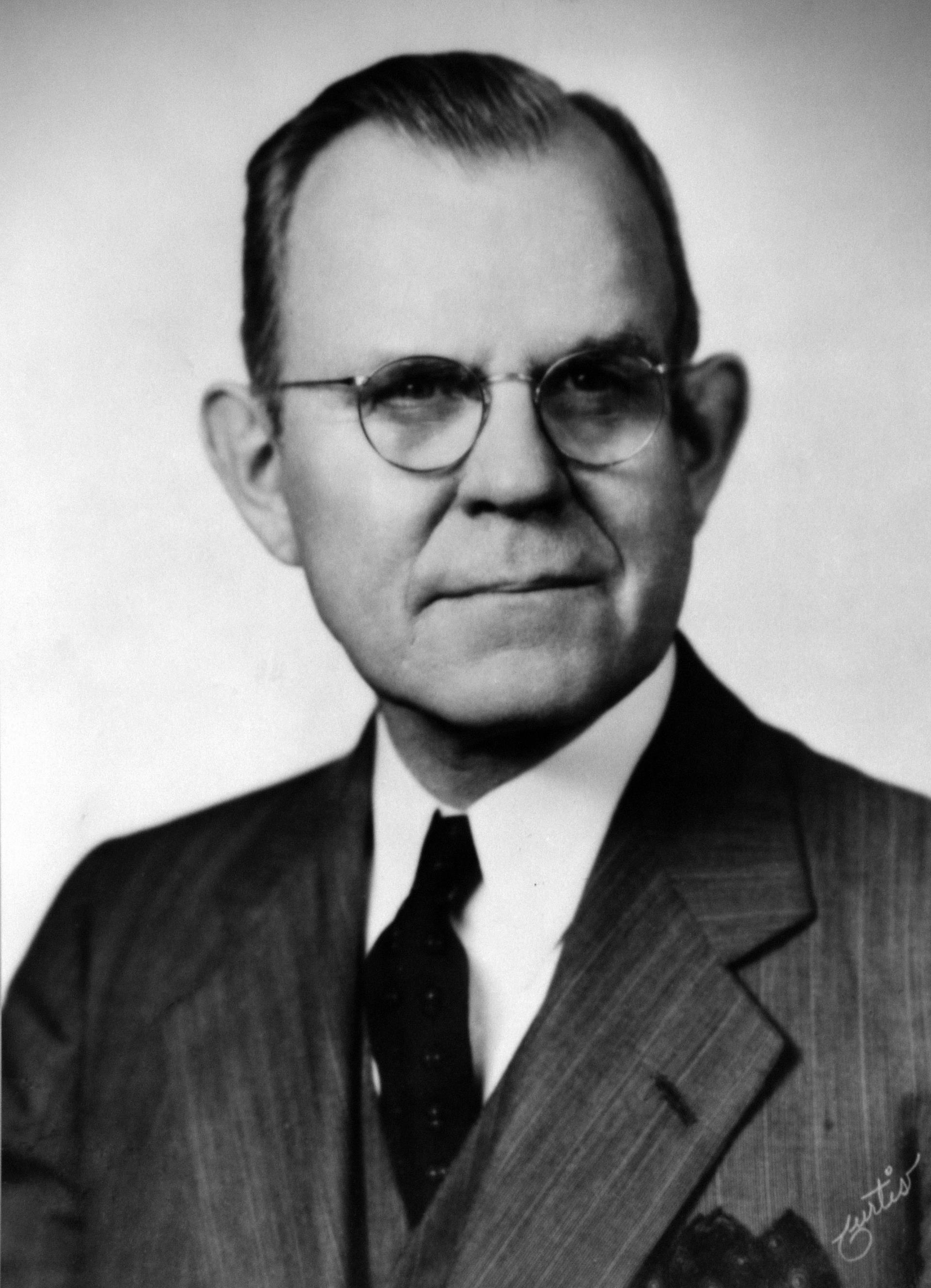 robert-hefner headshot